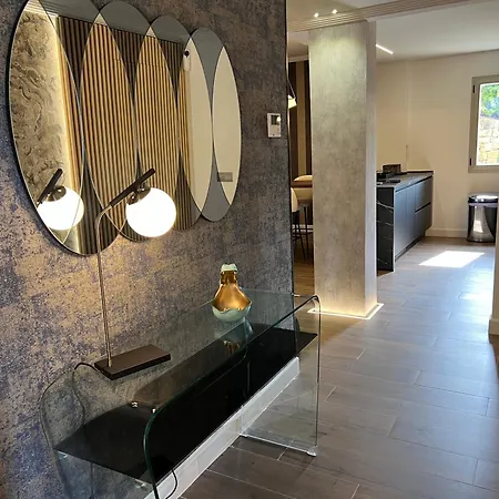 Apartament Impresionante De Lujo Con Jardin *