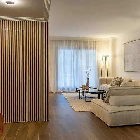 Apartament Impresionante De Lujo Con Jardin *