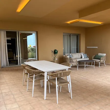 Impresionante De Lujo Con Jardin 公寓 埃斯特波纳