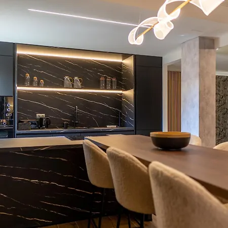 Impresionante De Lujo Con Jardin Apartman