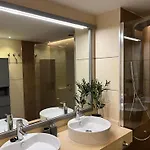 Impresionante De Lujo Con Jardin Διαμέρισμα Εστεπόνα