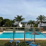 Διαμέρισμα Impresionante De Lujo Con Jardin Εστεπόνα