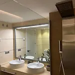 Impresionante De Lujo Con Jardin