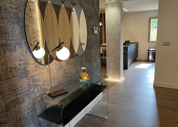 아파트 Impresionante De Lujo Con Jardin *