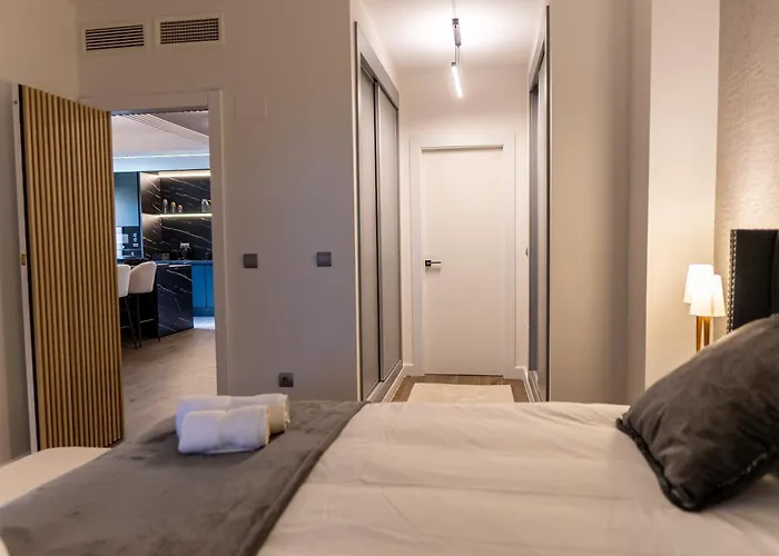 Impresionante De Lujo Con Jardin