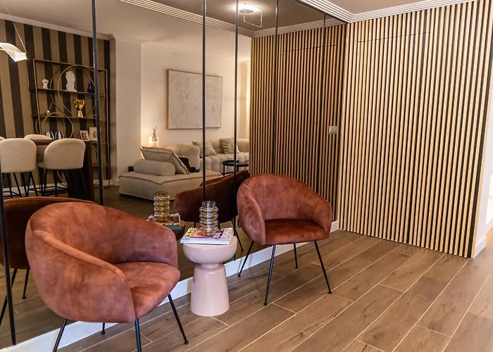 Impresionante De Lujo Con Jardin * 에스테포나